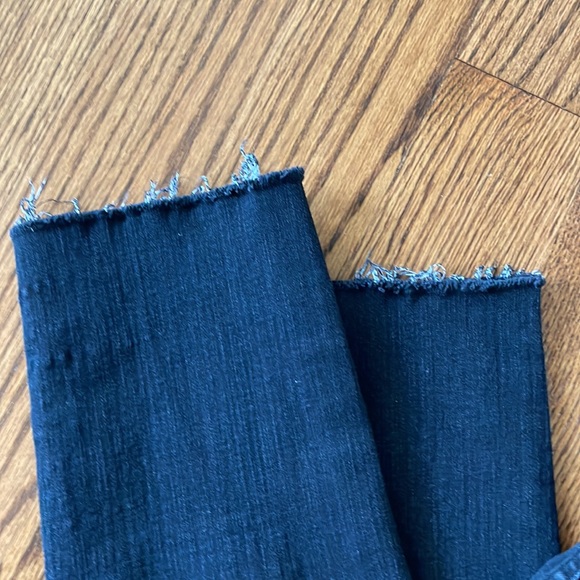 Hudson Black Jean Raw Hem 29 - Picture 4 of 7